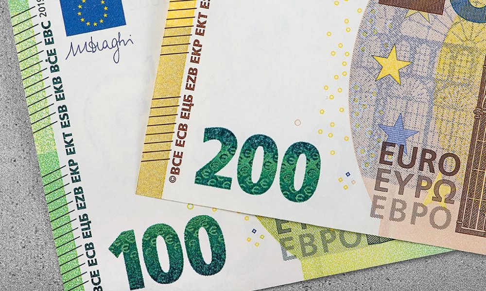 Έρευνα: Δεν κολλάμε κορονοϊό από τα χαρτονομίσματα